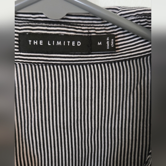 The Limited Button Down Silk Shirt Size Medium - Picture 4 of 6